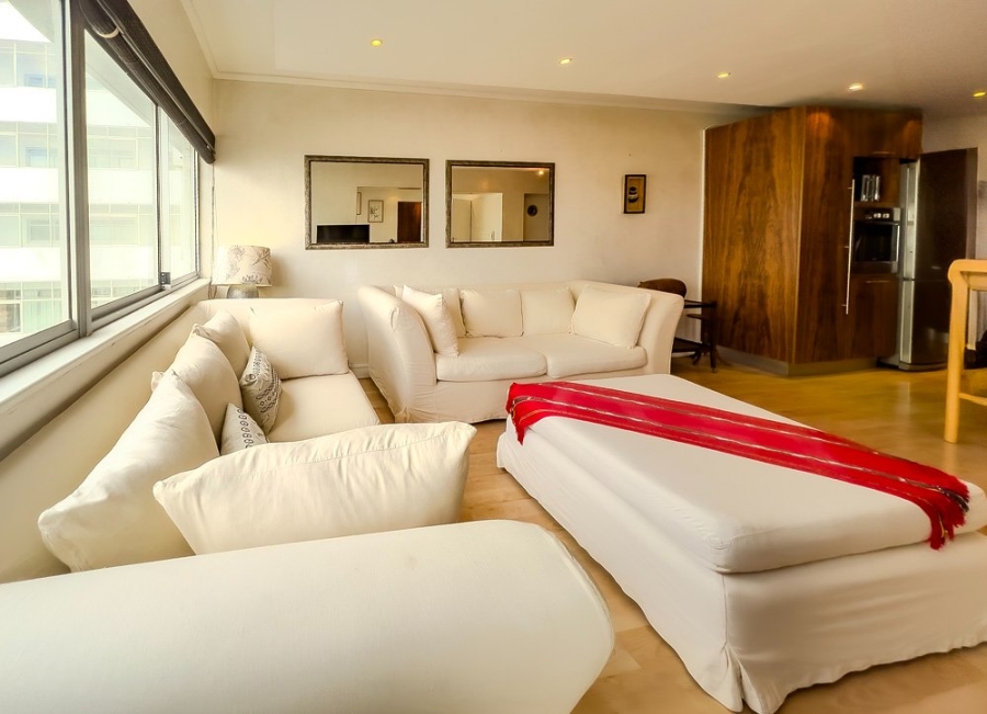To Let 2 Bedroom Property for Rent in Sea Point Western Cape